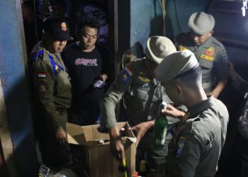 Ratusan Minuman Beralkohol Ilegal Diamankan Satpol PP Kota Bandung