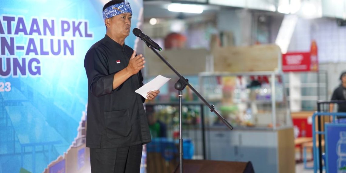 Ema Sumarna Masih Kaji Soal Kebijakan Kenaikan Pajak Hiburan