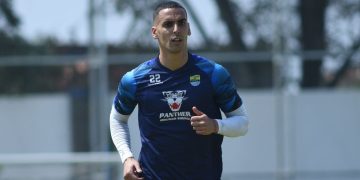 Siapa Pengganti Nick Kuipers di Laga Kontra Persis Solo?