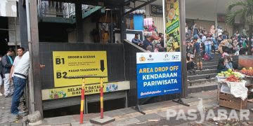 Pedagang Pasar Baru Kota Bandung Dibawa ke Rumah Sakit Akibat Basement Kebakaran