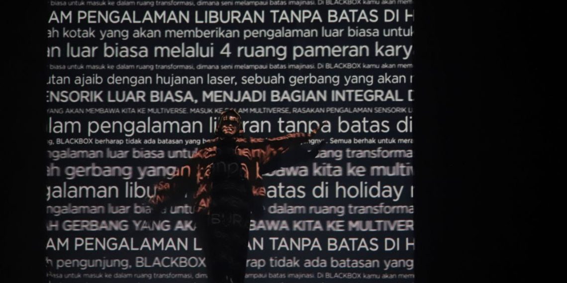 Blackbox Holiday Multiverse Wisata Visual di Kota Bandung