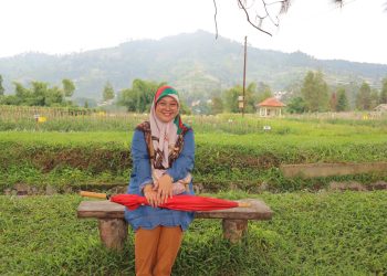 Malia Nur Alifa: Mencintai Sejarah, Membuka Jendela Kisah Lembang