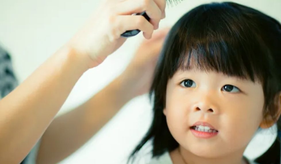 Tips Merawat Rambut untuk Si Kecil, Wajib Dicoba!