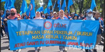 Ratusan Buruh Demo di Depan Gedung DPRD Jabar, Desak Ganti Pj Gubernur