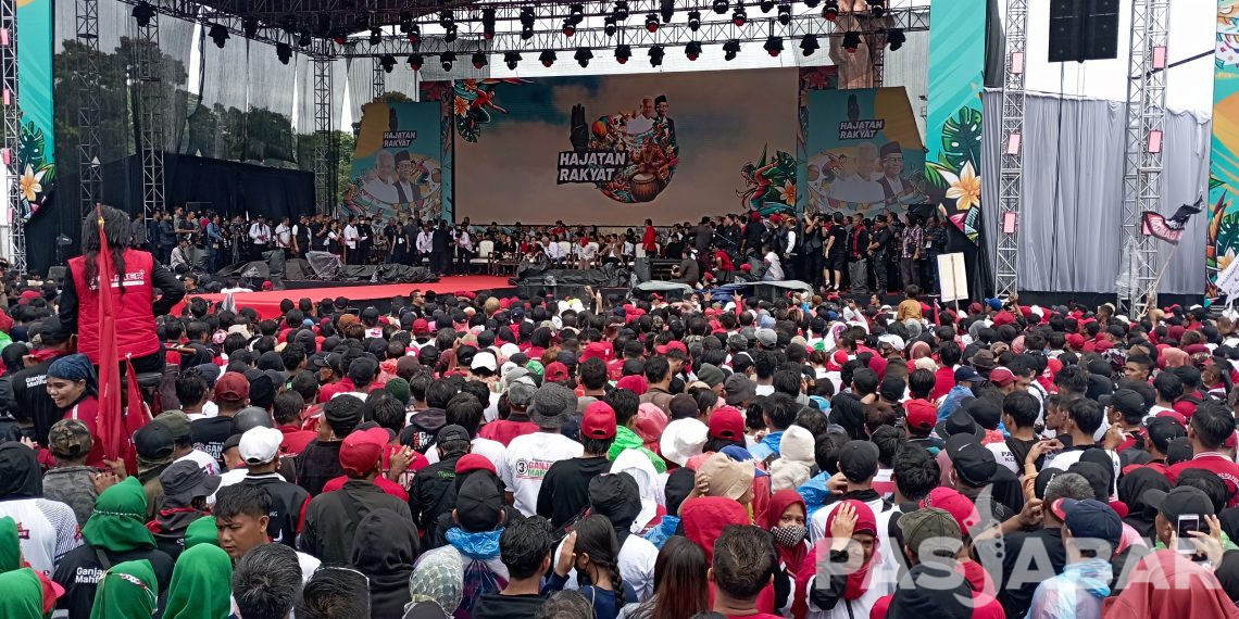 Kampanye Terbuka Capres Ganjar Pranowo Ditemani Megawati