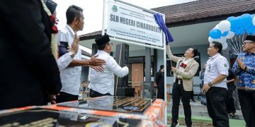 Tingkatkan Pelayanan Pendidikan, Kadisdik Jabar Resmikan Dua SLBN