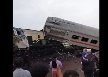 KA Turangga Tabrakan dengan KA Lokal Raya Bandung