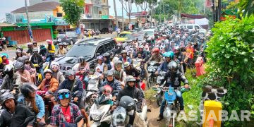 Jalur Wisata Ciwidey Macet, Polisi Berlakukan Sistem One Way