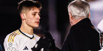 Warganet Turki Kesal, Ceballos Mau Merebut Bola Arda Guler