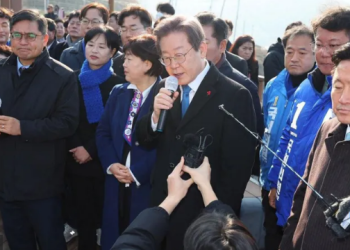 Tokoh Oposisi Ditikam, Menambah Deretan Serangan Terhadap Politisi Korsel