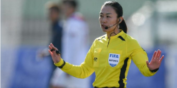 Yoshimi Yamashita, Wasit Perempuan Pertama di Ajang Piala Asia
