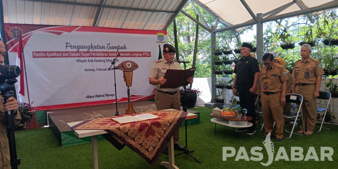 BPN dan Pemkot Bandung Lantik Satgas dan Panitia Ajudikasi