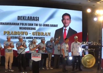 Mantan Kasad Jenderal (Purn) Dudung Abdurachman Hadiri Deklarasi Dukungan Prabowo-Gibran di Bandung