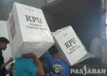 KPU Kabupaten Bandung Barat Distribusi Logistik Pemilu ke Daerah Pelosok