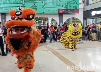 Meriahkan Tahun Baru Imlek, Aktraksi Barongsai Ada di Stasiun Bandung