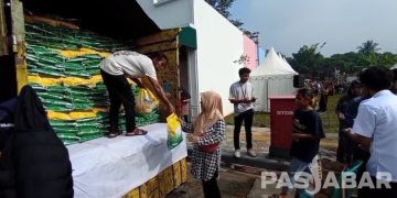 Warga Kota Bandung Dibatasi Pembelian Beras Murah