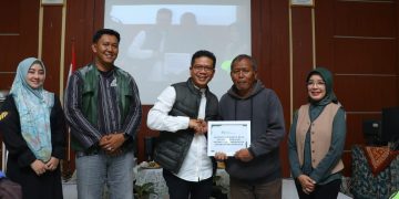 Bupati Bandung Launching BPJS Ketenagakerjaan Bagi Pengemudi Ojeg Pangkalan