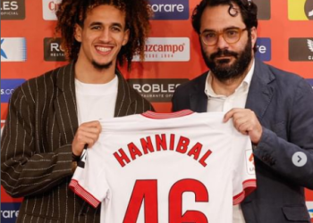 Dipinjamkan MU ke Sevilla, Hannibal Mejbri Malah Diasingkan