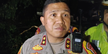 Pasca Angin Puting Beliung, Petugas Berlakukan Contraflow Arus Lalu Lintas