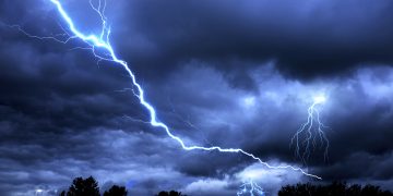 Dua Mahasiswa Unpad Meninggal Tersambar Petir Saat Camping Mandiri