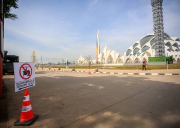 120 PKL di Kawasan Masjid Al Jabbar Berhasil Ditata