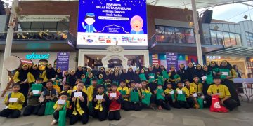 Pewarta Balai Kota Bandung Ajak Anak Yatim Nonton Bereng