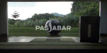 Masjid Al Irsyad yang Unik Banyak Dikunjungi Warga untuk Ngabuburit