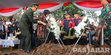 Pinisepuh Paguyuban Pasundan Mang Ihin Dimakamkan Di TMP Cikutra