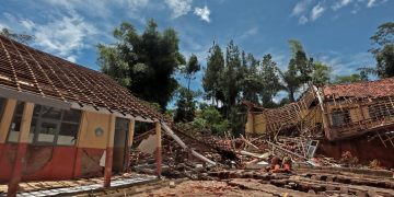 Pemerintah akan Merelokasi Rumah Warga Terdampak Pergerakan Tanah di Kab. Bandung Barat