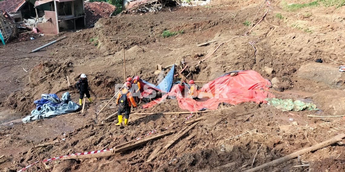 3 Korban Longsor Cipongkor Masih Belum Ditemukan, Terkendala Lumpur dan Pasokan Air
