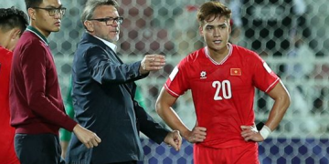 Pelatih Timnas Vietnam Philippe Troussier : Sadar, Menang Lawan Indonesia Itu Sulit!