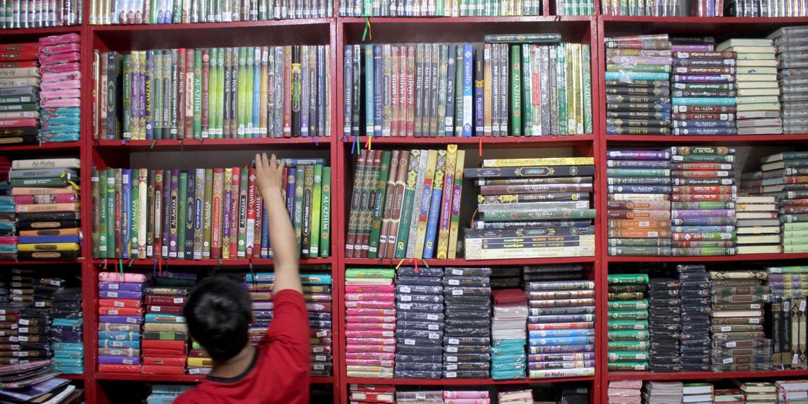 Penjualan Al-Quran di Bulan Ramadan