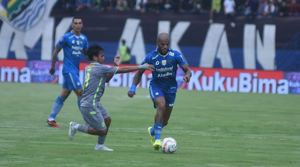Hattrick David da Silva Hancurkan Persebaya