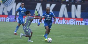 Hattrick David da Silva Hancurkan Persebaya