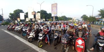 Lalu Lintas Jalan Arteri Soekarno-Hatta Bandung Mulai Dipadati Pemudik Motor