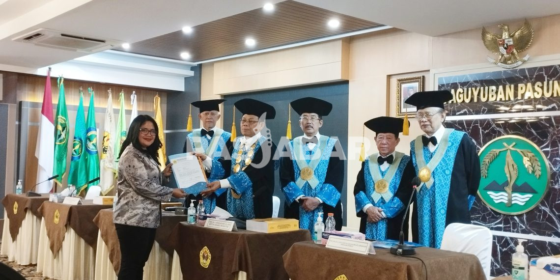 Sidang Doktor Ilmu Manajemen Agustina Mogi Kaji Pengaruh Kepemimpinan Transformasional Budaya Kerja