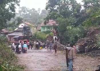 Diguyur Hujan Deras, Sejumlah Lokasi Di Kabupaten Bandung Barat Longsor