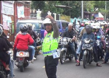 Jalur Wisata Ciwidey Alami Kepadatan Arus Lalu Lintas pada H+2 Lebaran