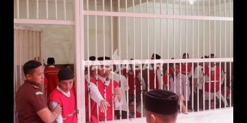 Petugas Pengawalan Tahanan Pidana Umum Kejaksaan Negeri Bandung berhasil menggagalkan upaya penyelundupan narkoba pada Selasa (23/4/2024).