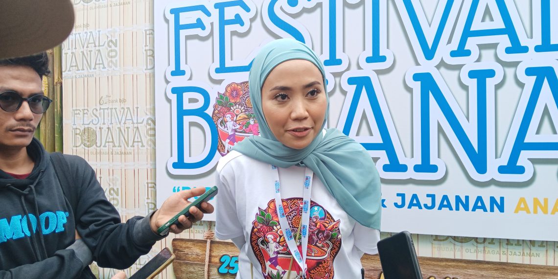 Pengunjung Padati Festival Bojana 2024 di Kiara Artha Park Kota Bandung Berlangsung Ramai