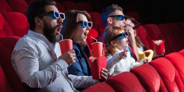 viral tertawakan ibu di bioskop