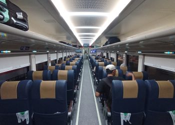 Gerbong Baru KA Lodaya Bandung-Solo Balapan Punya Fasilitas Mewah