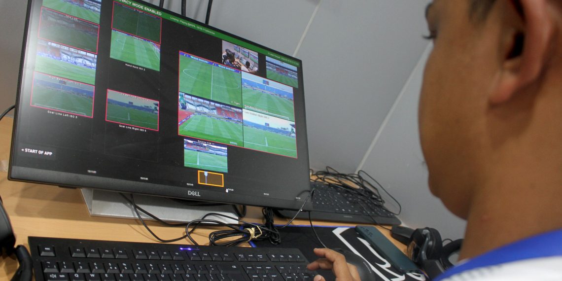 Penggunaan VAR pada Liga 1 Indonesia