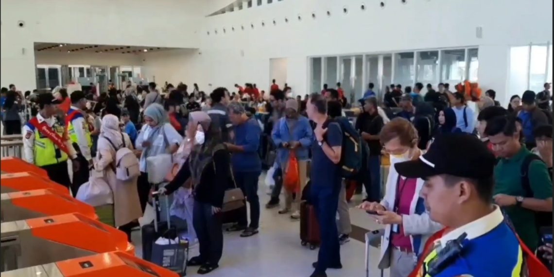 Penumpang Kereta Cepat Whoosh Alami Kenaikan