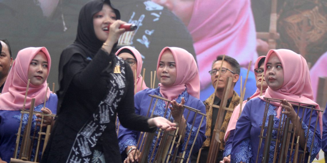bandung angklung