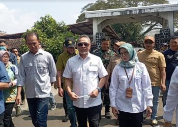 Menteri Perdagangan Zulkifli Hasan Sidak RPH Ciroyom