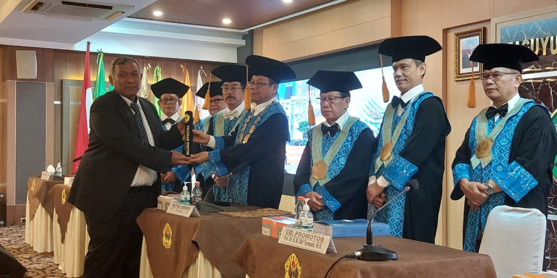 Sidang Doktor Unpas Asep Sumantri Pascasajarana Unpas