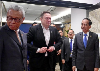 Starlink Milik Elon Musk Hanya Berinvestasi Rp 30 Miliar dengan 3 Tenaga Kerja