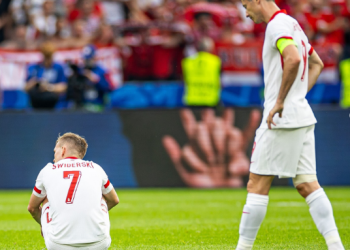 Piala Eropa 2024: Polandia jadi Negara Pertama yang Angkat Koper