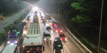 Jelang Libur Panjang Idul Adha, Antrian Terjadi di Tol Cileunyi hingga Tiga Kilometer